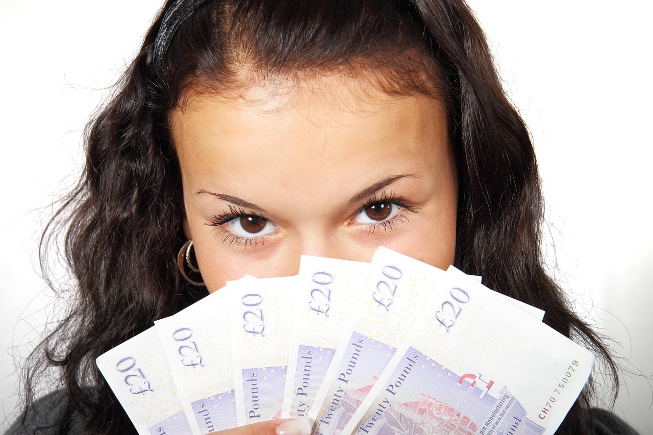 How to Build a Financial Safety Net in Uncertain Times